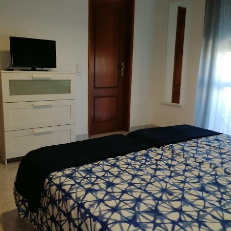 Ocean'S 7 - Lagos Guest House מראה חיצוני תמונה