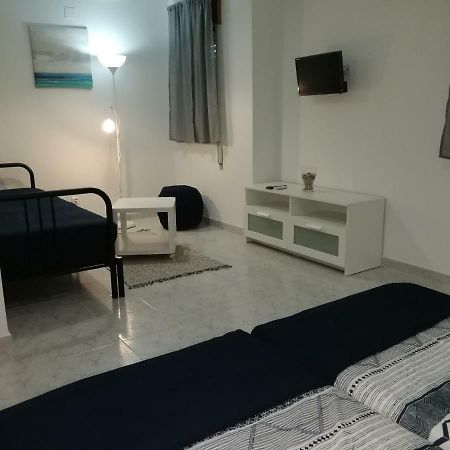 Ocean'S 7 - Lagos Guest House מראה חיצוני תמונה