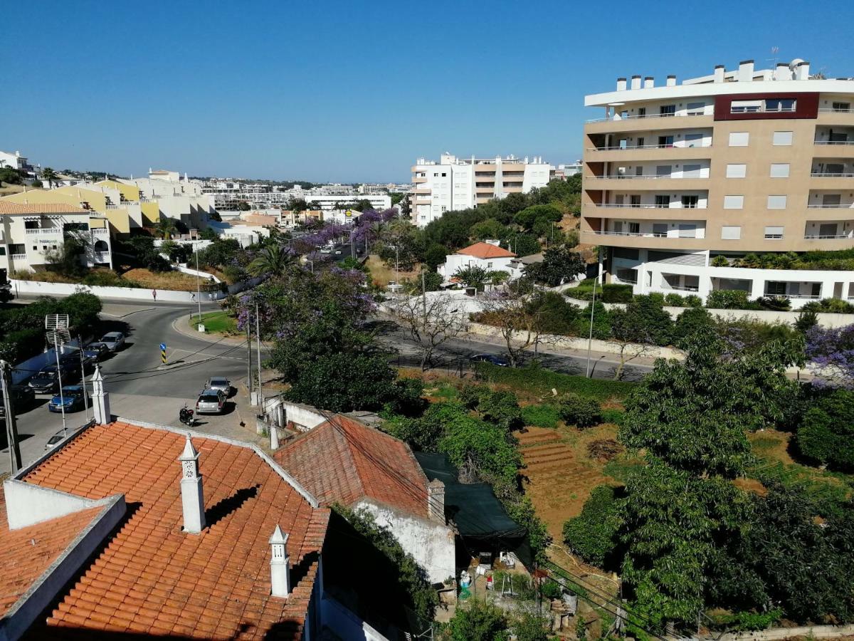 Ocean'S 7 - Lagos Guest House מראה חיצוני תמונה