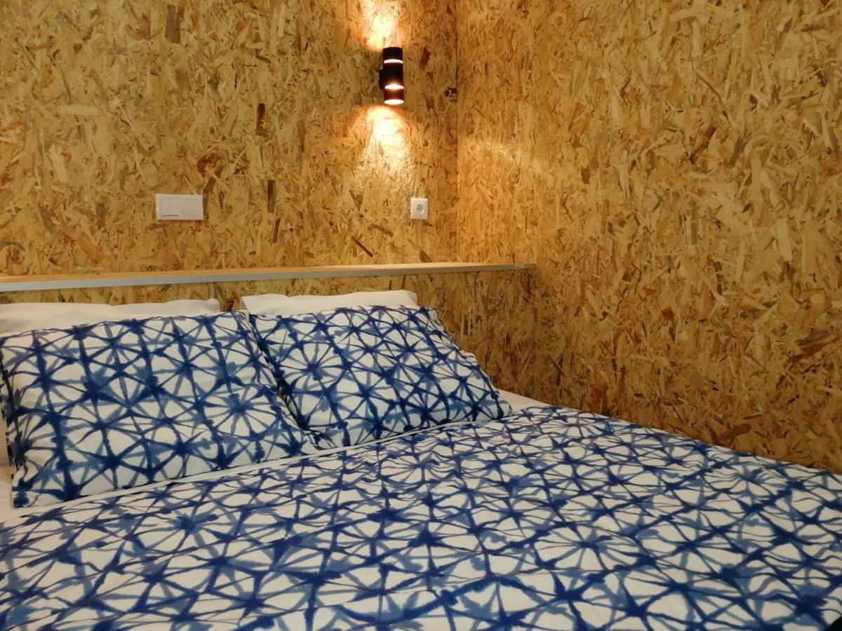 Ocean'S 7 - Lagos Guest House מראה חיצוני תמונה