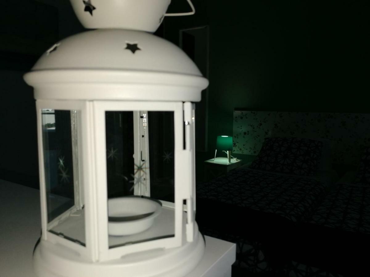 Ocean'S 7 - Lagos Guest House מראה חיצוני תמונה